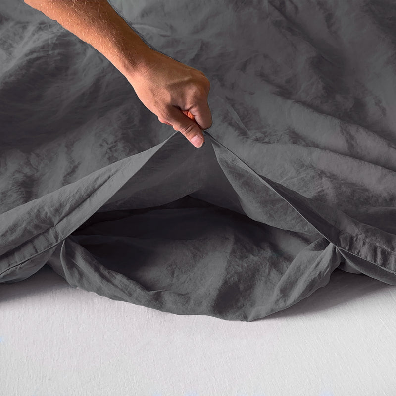 Linen duvet cover anthracite gray with envelope closure opening by hand